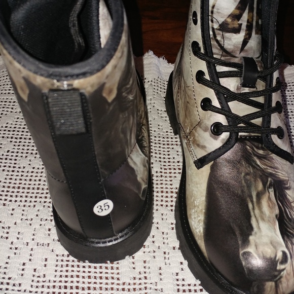 Boots - Picture 2 of 4